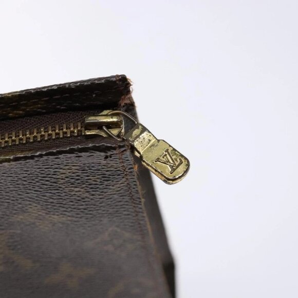 LOUIS VUITTON Monogram Poche Toilette 26 Pouch - Picture 9 of 14